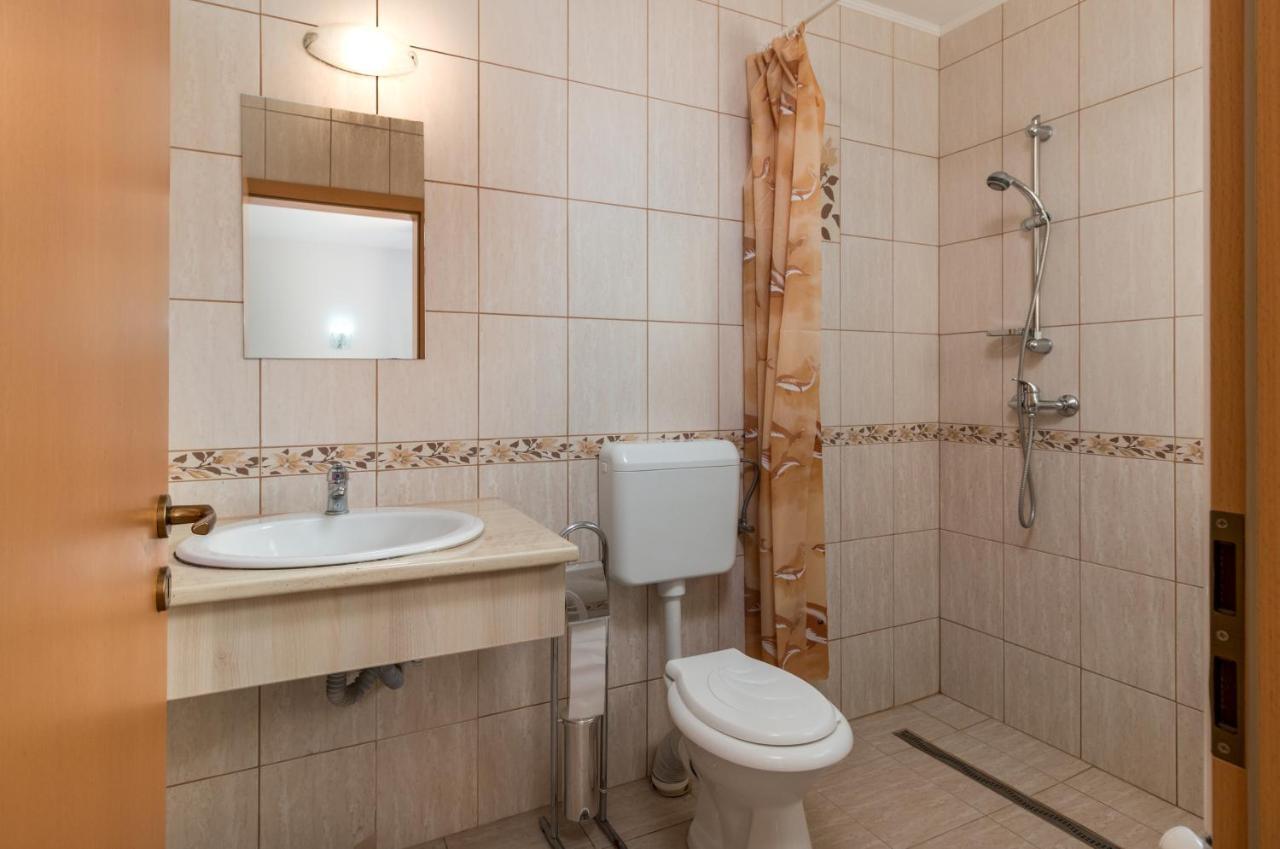 Vila Izvor Băile Felix 外观 照片